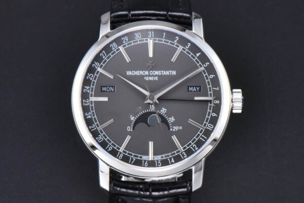 Traditionnelle 4010T MXF 41MM Gray Dial Black Leather strap A2460QCL