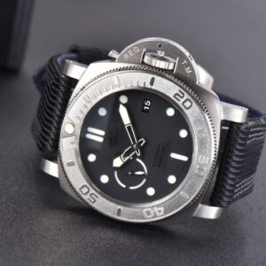 PAM984 Mike Horn Submersible Titanium VSF 47mm Black Dial Nylon Strap P9010 - Image 11