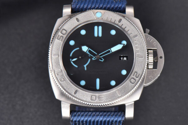 PAM985 Mike Horn Submersible Titanium VSF 47mm Blue Dial Nylon Strap P9010