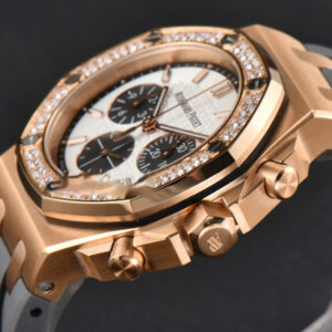 Offshore Ladies 37mm 26231ST RG RXWF Diamond White Dial Black Subdial Gray Rubber Strap Quartz - Image 14