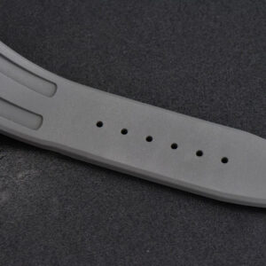 Offshore Ladies 37mm 26231ST RG RXWF Diamond White Dial Black Subdial Gray Rubber Strap Quartz - Image 23