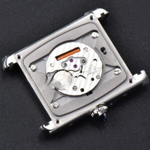 Tank Must Large 33.7×25.5mm K11F Diamond Bezel Green Dial Green Leather Strap Quartz - Image 4