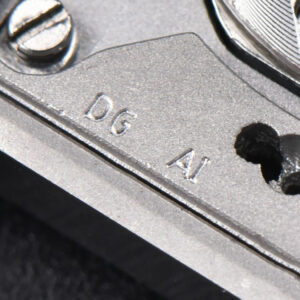 Tank Must Large 33.7×25.5mm K11F Diamond Bezel Green Dial Green Leather Strap Quartz - Image 7
