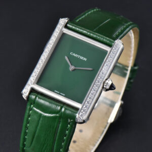 Tank Must Large 33.7×25.5mm K11F Diamond Bezel Green Dial Green Leather Strap Quartz - Image 9