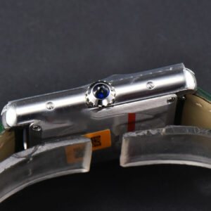 Tank Must Large 33.7×25.5mm K11F Diamond Bezel Green Dial Green Leather Strap Quartz - Image 16