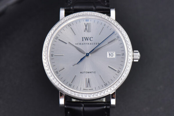Portofino ‘150 Years’ 40MM V7F Diamond Silver Dial Black Leather Strap A2892/SW200
