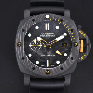 PAM 1324 Submersible GMT Carbotech VSF 44MM Black Dial Rubber Strap P900