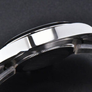 AirKing 126900 40mm GMF Black Dial On SS Bracelet VR3230 - Image 9