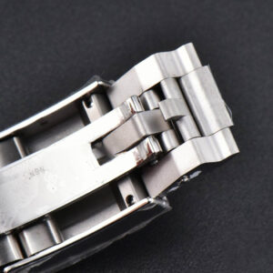 AirKing 126900 40mm GMF Black Dial On SS Bracelet VR3230 - Image 18