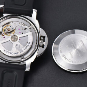 PAM1024 Luminor Submersible 44mm VSF Black Dial Rubber Strap - Image 21