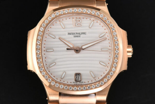 Nautilus 7118 Ladies 3KF 35MM RG Diamond White Dial RG Bracelet 324CS