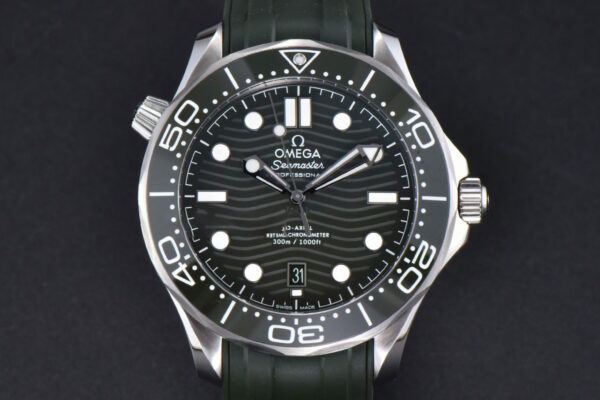 Seamaster Diver 300M 42mm ZF Green Ceramic Green Dial Green Rubber Strap A8800