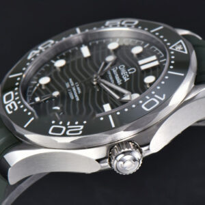 Seamaster Diver 300M 42mm ZF Green Ceramic Green Dial Green Rubber Strap A8800 - Image 15