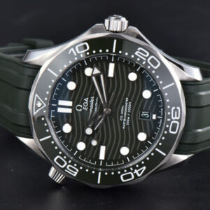 Seamaster Diver 300M 42mm ZF Green Ceramic Green Dial Green Rubber Strap A8800 - Image 17