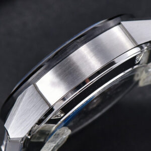 Calibre Heuer 01 Chrono XF 43MM PVD Black Dial SS Bracelet A1887 - Image 5