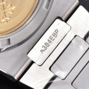 Nautilus 5811 41mm 3KF Blue Dial SS Bracelet SA330 - Image 5