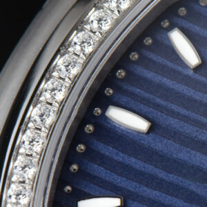 Nautilus 7118 Ladies 3KF 35MM Diamond Blue Dial SS Bracelet 324CS - Image 4