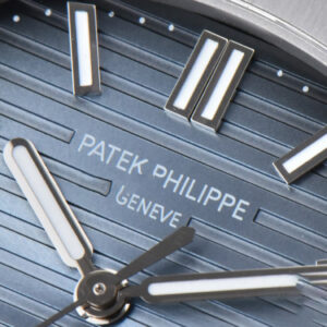 Nautilus 5811 41mm 3KF Blue Dial SS Bracelet SA330 - Image 14