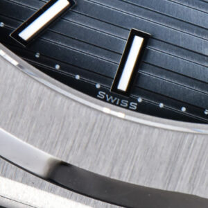 Nautilus 5811 41mm 3KF Blue Dial SS Bracelet SA330 - Image 17
