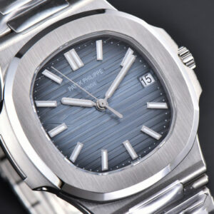 Nautilus 5811 41mm 3KF Blue Dial SS Bracelet SA330 - Image 20