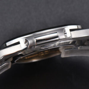 Nautilus 5811 41mm 3KF Blue Dial SS Bracelet SA330 - Image 22
