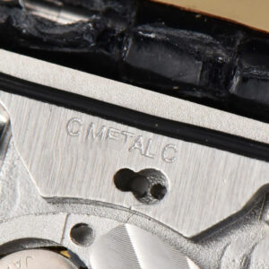 Tank Must Large 33.7×25.5mm K11F White Dial Black Litchi Grained Strap Quartz - Image 9