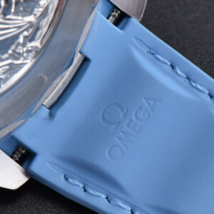 Aqua Terra 150m 41mm VSF Summer Blue Dial Rubber Strap A8900 - Image 6