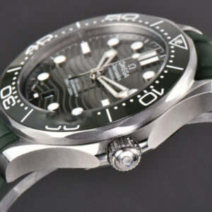 Seamaster Diver 300M 42mm ORF Green Ceramic Green Dial Green Rubber Strap A8800 - Image 38