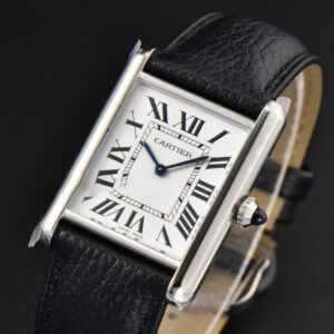 Tank Must Large 33.7×25.5mm K11F White Dial Black Litchi Grained Strap Quartz