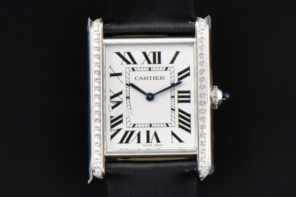 Tank Must Large 33.7×25.5mm Diamond K11F White Dial Brushed Calf Strap Quartz