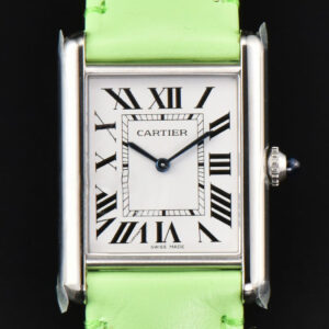 Tank Must Large 33.7×25.5mm K11F White Dial Green Smooth Calf Strap Quartz
