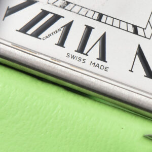 Tank Must Large 33.7×25.5mm K11F White Dial Green Smooth Calf Strap Quartz - Image 7