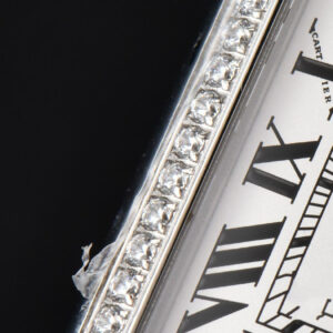 Tank Must Small 29.5×22mm Diamond K11F White Dial Litchi Grained Smooth Strap Quartz - Image 7