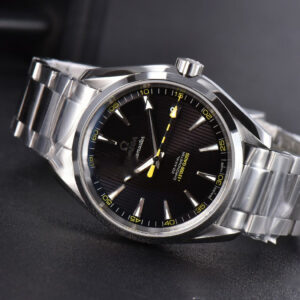 Aqua Terra 150M VSF 41MM Black Textured Dial Bumble Bee SS Bracelet A8500 - Image 27