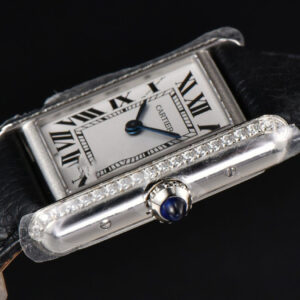 Tank Must Small 29.5×22mm Diamond K11F White Dial Litchi Grained Smooth Strap Quartz - Image 13