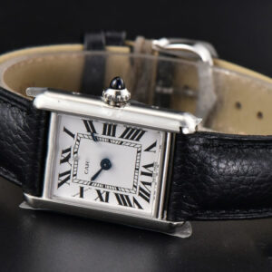 Tank Must Small 29.5×22mm K11F White Dial Litchi Grained Strap Quartz - Image 24