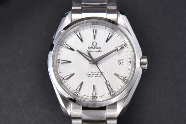 Aqua Terra 150M VSF 41MM White Textured Dial SS Bracelet A8500