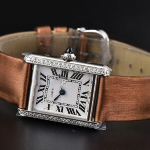 Tank Must Small 29.5×22mm Diamond K11F White Dial Brown Smooth Strap Quartz - Image 17