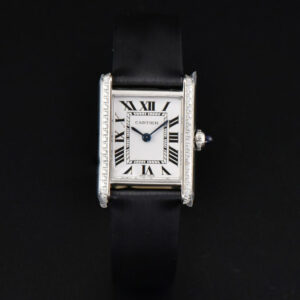 Tank Must Small 29.5×22mm Diamond K11F White Dial Black Smooth Strap Quartz - Image 9