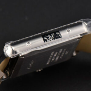 Tank Must Small 29.5×22mm Diamond K11F White Dial Black Smooth Strap Quartz - Image 19