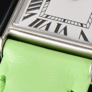 Tank Must Small 29.5×22mm K11F White Dial Green Smooth Calf Strap Quartz - Image 14