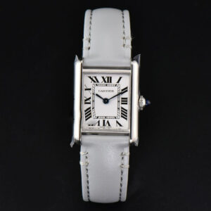 Tank Must Small 29.5×22mm K11F White Dial Gray Smooth Calf Strap Quartz - Image 9