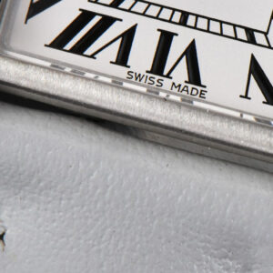 Tank Must Small 29.5×22mm K11F White Dial Gray Smooth Calf Strap Quartz - Image 13