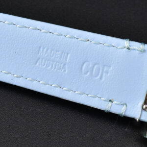 Tank Must Small 29.5×22mm K11F White Dial Blue Smooth Calf Strap Quartz - Image 24
