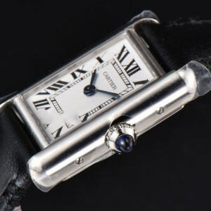 Tank Must Large 33.7×25.5mm K11F White Dial Black Smooth Strap Quartz - Image 15