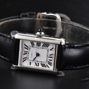 Tank Must Large 33.7×25.5mm K11F White Dial Black Smooth Strap Quartz - Image 17