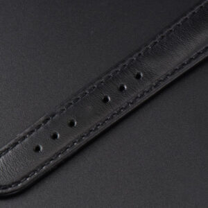 Tank Must Large 33.7×25.5mm K11F White Dial Black Smooth Strap Quartz - Image 21