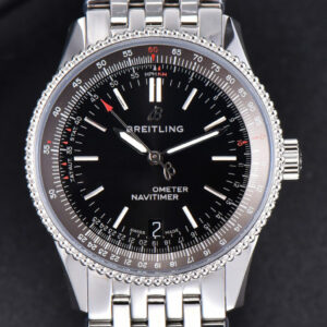 Navitimer TF 38MM SS Black Dial Gray Bezel SS Bracelet A2824