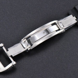 RM035-02 42mmx50mm Red Carbon ZF Dial on Black Rubber Strap NH05A V5 - Image 6