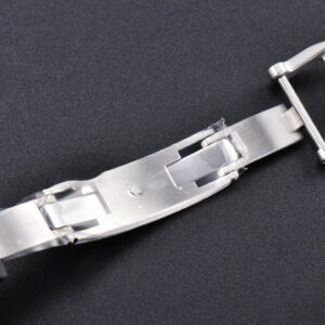 RM035-02 42mmx50mm Red Carbon ZF Dial on Black Rubber Strap NH05A V5 - Image 7